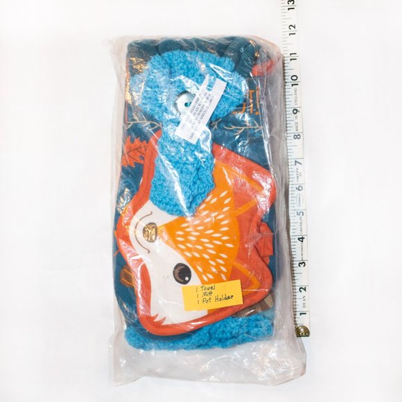 NiB Cute Blue & Orange Fox Crochet Kitchen Towel, Mitt and Pot Holder Gift Set - Picture 2 of 3